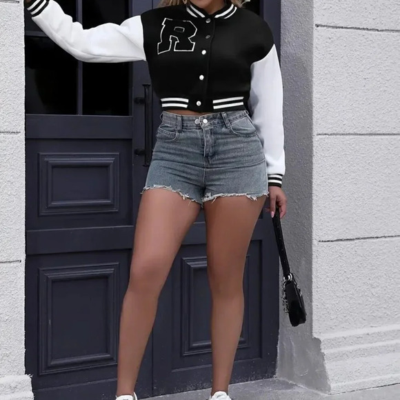 Elegant Block R Print Bomber Jacket - Picture 3 of 4